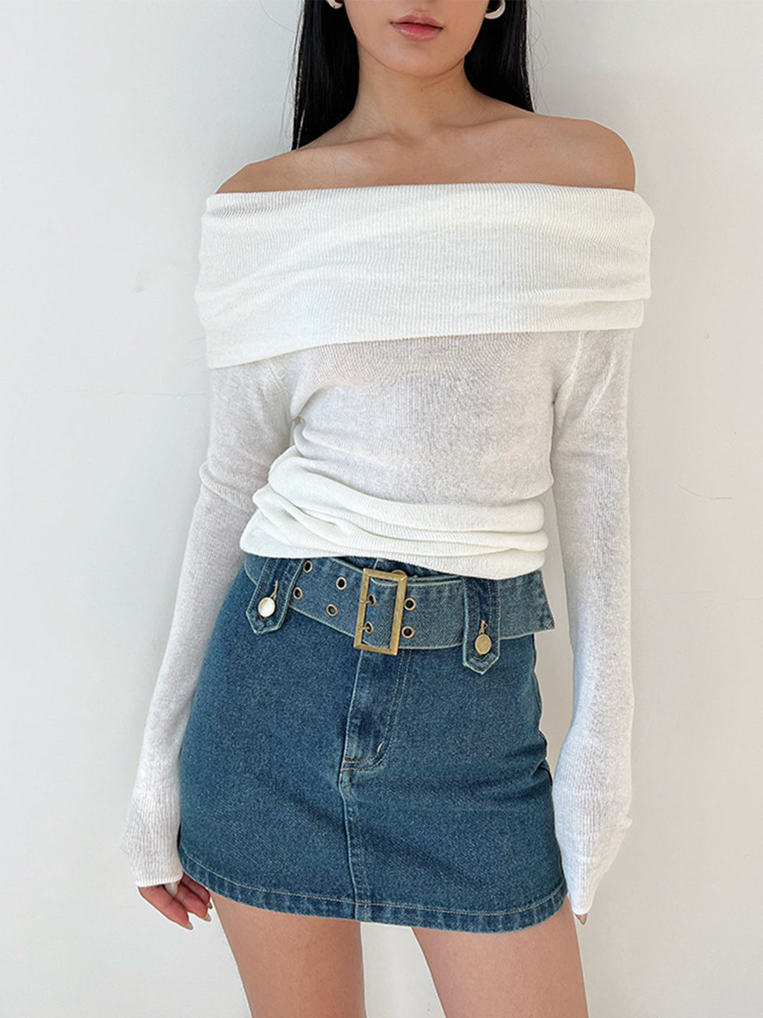 Overfold Off-Shoulder Mesh Shirt