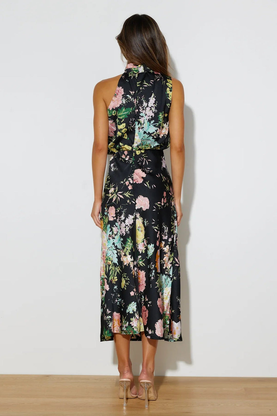 Wine Country Dates maxi-jurk met halterhals en elastische taille met bloemen