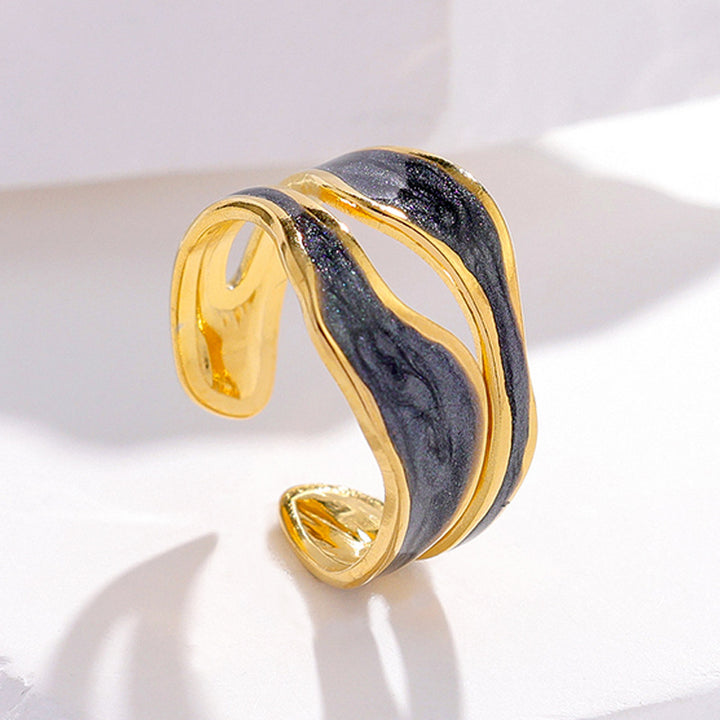 Irregular Lines Shell Gloss Ring